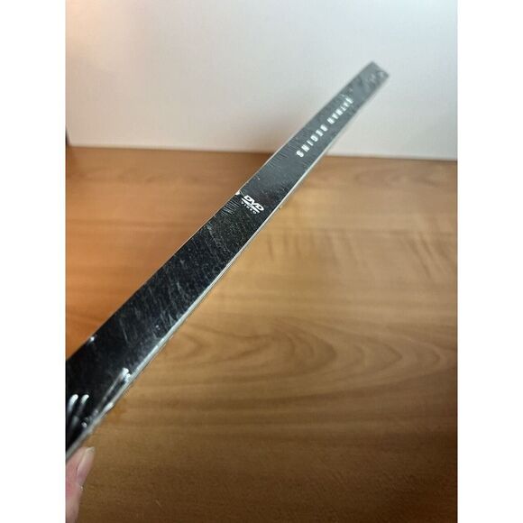 Batman Begins Widescreen (DVD) 2005 (Complete w/Case) Extra Tall New Sealed - Picture 2 of 6